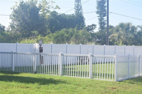 Condominio en alquiler en Sarasota, Florida, 2 dormitorios, 94.76 m2 № 1894217 - foto 15