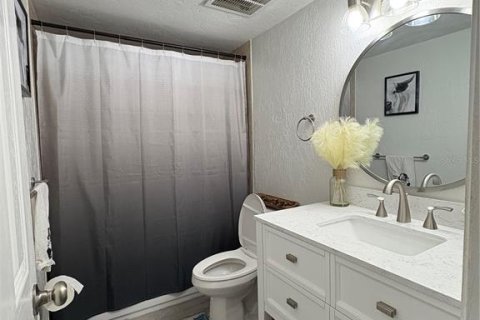 Condominio en alquiler en Sarasota, Florida, 2 dormitorios, 94.76 m2 № 1894217 - foto 8