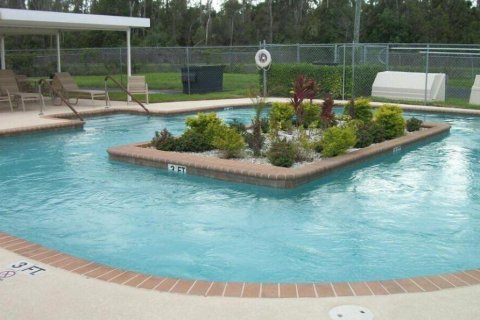 Copropriété à vendre à West Palm Beach, Floride: 2 chambres, 85.84 m2 № 2193667 - photo 18