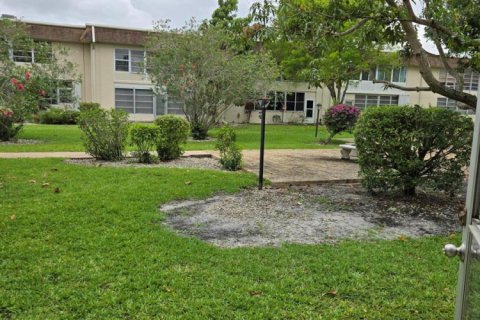 Copropriété à vendre à West Palm Beach, Floride: 2 chambres, 85.84 m2 № 2193667 - photo 10