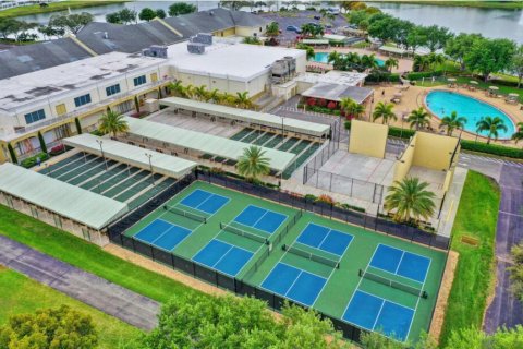 Copropriété à vendre à West Palm Beach, Floride: 2 chambres, 85.84 m2 № 2193667 - photo 13