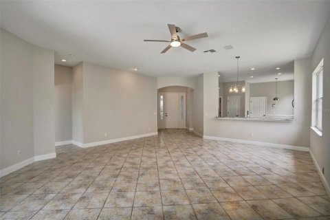Villa ou maison à vendre à Orlando, Floride: 4 chambres, 185.8 m2 № 1881378 - photo 2