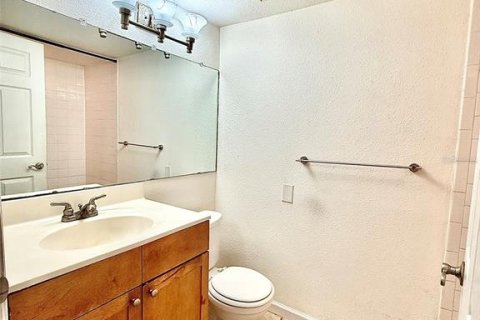Condo in Clearwater, Florida, 2 bedrooms  № 1795159 - photo 13