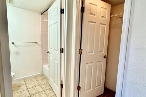 Condo in Clearwater, Florida, 2 bedrooms  № 1795159 - photo 11