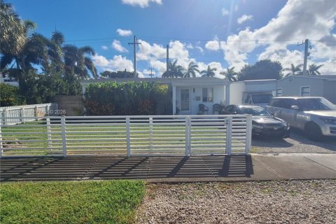 Villa ou maison à Hollywood, Floride 3 chambres, 79.06 m2 № 1998725