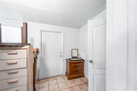 Immobilier commercial à vendre à Miami, Floride: 215.35 m2 № 1895607 - photo 14