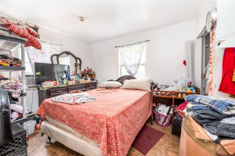 Immobilier commercial à vendre à Miami, Floride: 215.35 m2 № 1895607 - photo 28