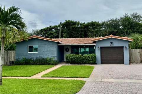 Villa ou maison à Hollywood, Floride 3 chambres, 154.03 m2 № 2402028