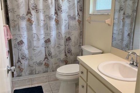 House in Ocala, Florida 2 bedrooms, 113.62 sq.m. № 2156627 - photo 11