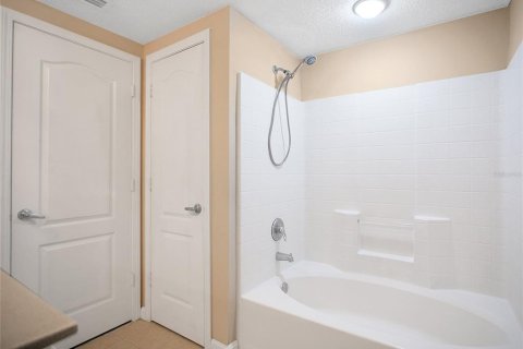 Adosado en alquiler en Orlando, Florida, 2 dormitorios, 109.07 m2 № 1870642 - foto 16