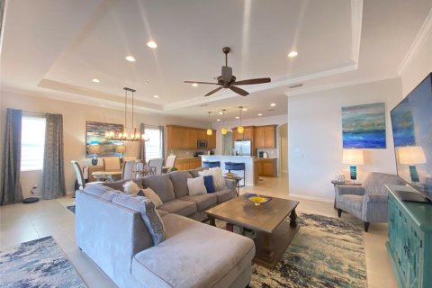 Villa ou maison à louer à Bradenton, Floride: 3 chambres, 208.94 m2 № 2401087 - photo 3