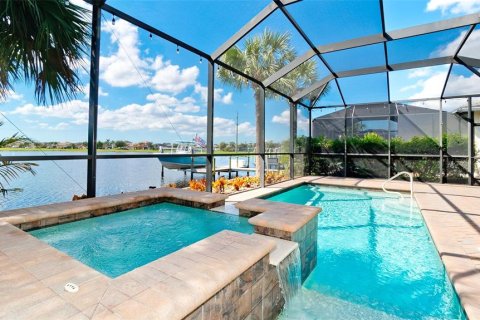 Villa ou maison à louer à Bradenton, Floride: 3 chambres, 208.94 m2 № 2401087 - photo 4