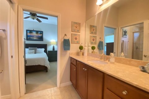 Villa ou maison à louer à Bradenton, Floride: 3 chambres, 208.94 m2 № 2401087 - photo 17