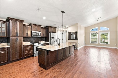 Villa ou maison à vendre à Clermont, Floride: 4 chambres, 168.62 m2 № 2333911 - photo 8