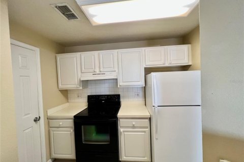 Condo in Tampa, Florida, 1 bedroom № 2157402 - photo 4