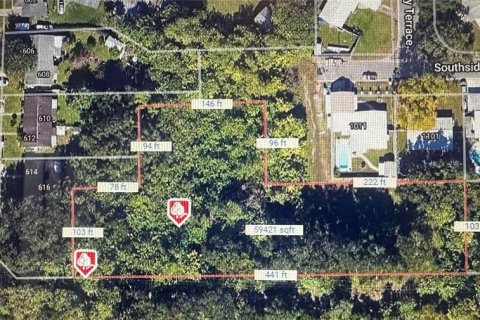 Land in Brandon, Florida № 1350904 - photo 1