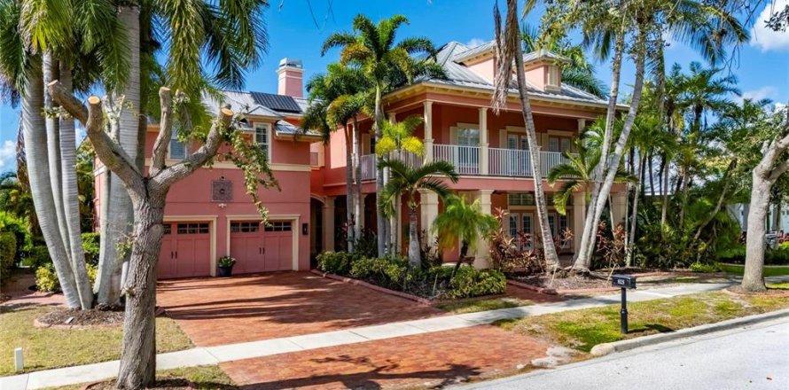 Villa ou maison à Apollo Beach, Floride 6 chambres, 412.3 m2 № 2431075