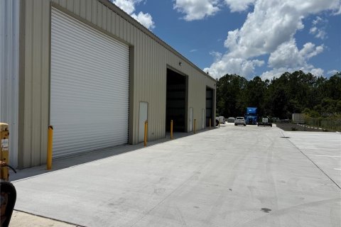 Commercial property in Bunnell, Florida 18.58 sq.m. № 2239123 - photo 2