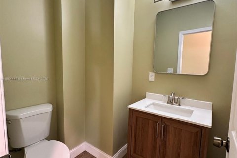 House in Palm Bay, Florida 4 bedrooms № 1872140 - photo 11