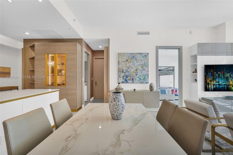 Купить кондоминиум в Санни-Айлс-Бич, Флорида 3 спальни, 183.85м2, № 2005968 - фото 12