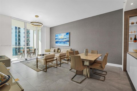 Купить кондоминиум в Санни-Айлс-Бич, Флорида 3 спальни, 183.85м2, № 2005968 - фото 7