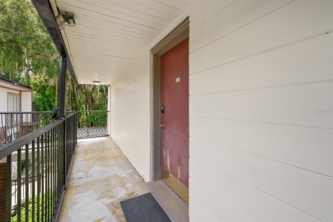 Condo in Gainesville, Florida, 1 bedroom  № 1848132 - photo 4