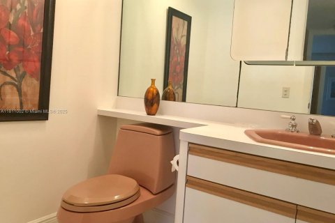 Condominio en alquiler en North Miami Beach, Florida, 1 dormitorio, 60.57 m2 № 1957578 - foto 12