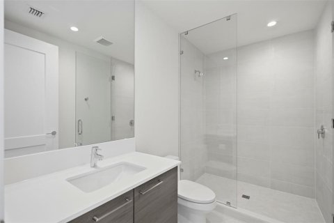 Condo in Saint Petersburg, Florida, 3 bedrooms № 2374146 - photo 28