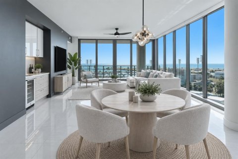 Condo in Saint Petersburg, Florida, 3 bedrooms № 2374146 - photo 3