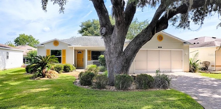 Casa en Leesburg, Florida 3 dormitorios, 128.95 m2 № 2196778