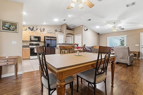 Casa en venta en Leesburg, Florida, 3 dormitorios, 128.95 m2 № 2196778 - foto 9