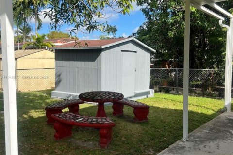 Villa ou maison à vendre à Miami, Floride: 2 chambres, 113.06 m2 № 2004957 - photo 8