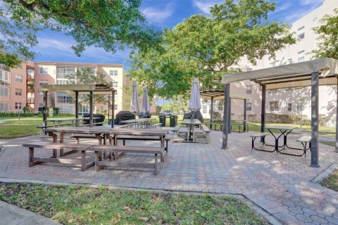 Copropriété à louer à Lauderdale Lakes, Floride: 1 chambre, 59.83 m2 № 1937075 - photo 14