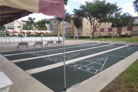 Copropriété à louer à Lauderdale Lakes, Floride: 1 chambre, 59.83 m2 № 1937075 - photo 12