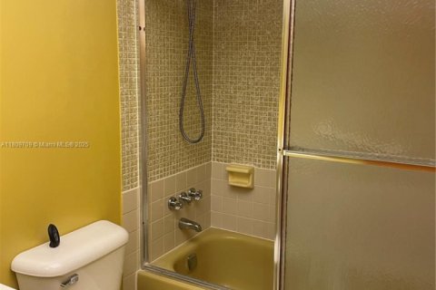 Copropriété à louer à Lauderdale Lakes, Floride: 1 chambre, 59.83 m2 № 1937075 - photo 9