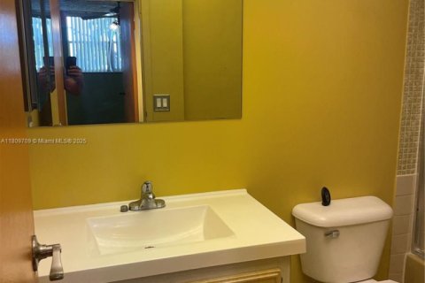 Copropriété à louer à Lauderdale Lakes, Floride: 1 chambre, 59.83 m2 № 1937075 - photo 8