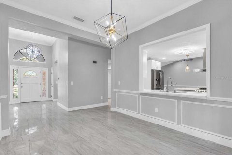 Casa en venta en Plant City, Florida, 5 dormitorios, 384.8 m2 № 1675945 - foto 9
