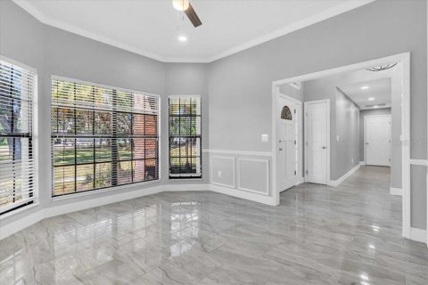 Casa en venta en Plant City, Florida, 5 dormitorios, 384.8 m2 № 1675945 - foto 11