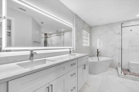Casa en venta en Plant City, Florida, 5 dormitorios, 384.8 m2 № 1675945 - foto 29