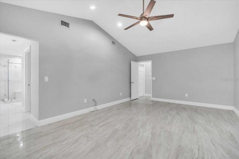 Casa en venta en Plant City, Florida, 5 dormitorios, 384.8 m2 № 1675945 - foto 28