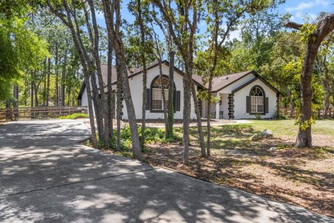 House in Beverly Hills, Florida 3 bedrooms, 176.33 sq.m. № 1636604 - photo 2