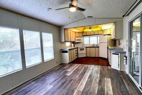 Appartement à louer à Davenport, Floride: 1 chambre, 44.22 m2 № 2388266 - photo 2