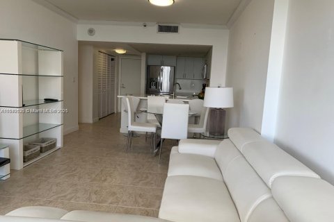 Купить кондоминиум в Майами-Бич, Флорида 2 спальни, 96.34м2, № 1986445 - фото 11