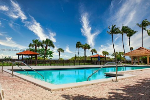 Купить кондоминиум в Майами-Бич, Флорида 2 спальни, 96.34м2, № 1986445 - фото 29