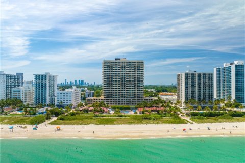 Купить кондоминиум в Майами-Бич, Флорида 2 спальни, 96.34м2, № 1986445 - фото 4