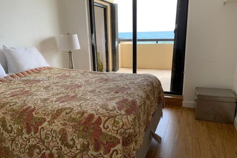 Купить кондоминиум в Майами-Бич, Флорида 2 спальни, 96.34м2, № 1986445 - фото 21