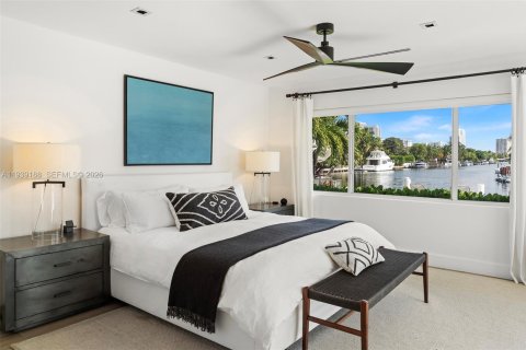 Casa en venta en Hallandale Beach, Florida, 3 dormitorios, 218.13 m2 № 1999652 - foto 15