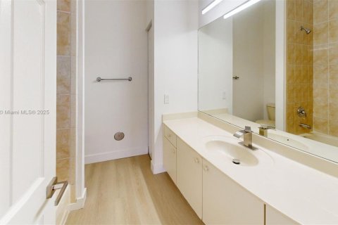 Condominio en venta en Homestead, Florida, 3 dormitorios, 110.93 m2 № 1950568 - foto 19