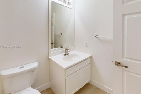 Condominio en venta en Homestead, Florida, 3 dormitorios, 110.93 m2 № 1950568 - foto 18