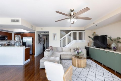 Condo in Sunrise, Florida, 2 bedrooms  № 1959382 - photo 4